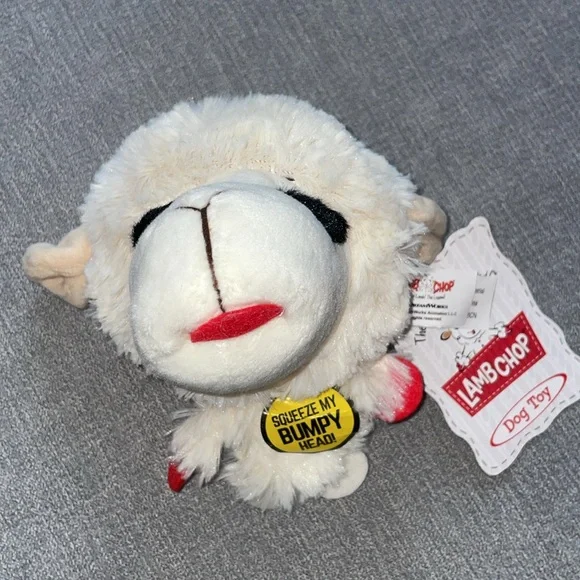 Multipet Lamb Chop Head Dog Ball Squeaky Toy - Picture 4 of 5